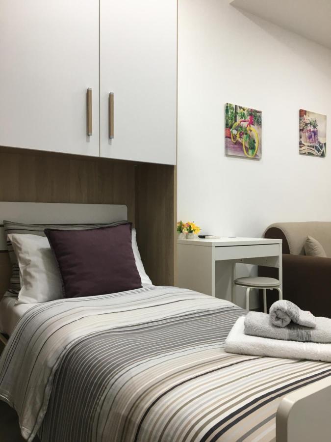 Lm Apartment - View Over The City คาตาเนีย ภายนอก รูปภาพ