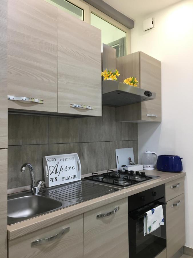 Lm Apartment - View Over The City คาตาเนีย ภายนอก รูปภาพ